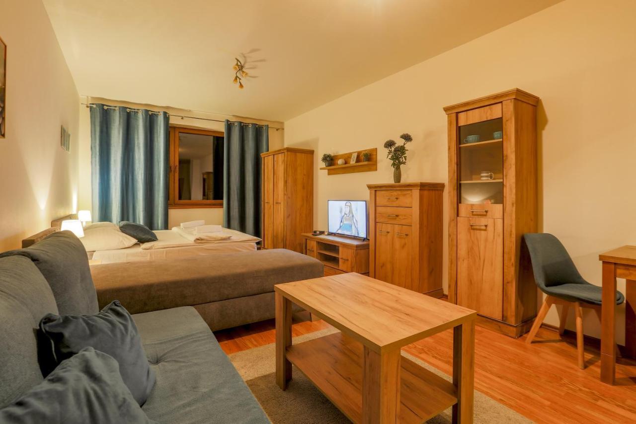 Apartmanovy Dom Fatrapark 1 S Wellness - Hlavna Recepcia Ruzomberok Εξωτερικό φωτογραφία