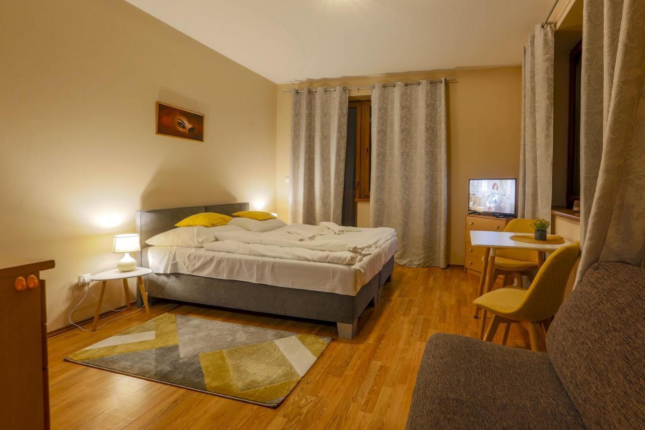 Apartmanovy Dom Fatrapark 1 S Wellness - Hlavna Recepcia Ruzomberok Εξωτερικό φωτογραφία