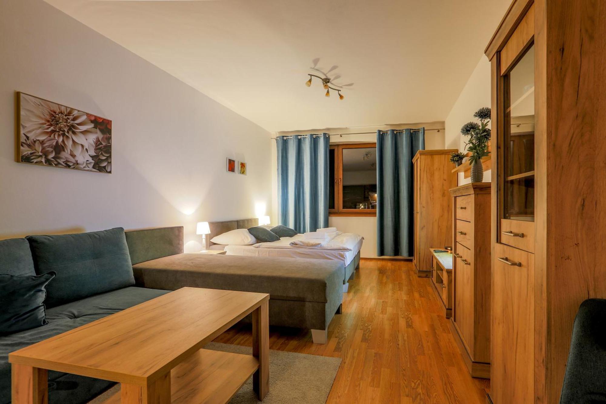 Apartmanovy Dom Fatrapark 1 S Wellness - Hlavna Recepcia Ruzomberok Εξωτερικό φωτογραφία
