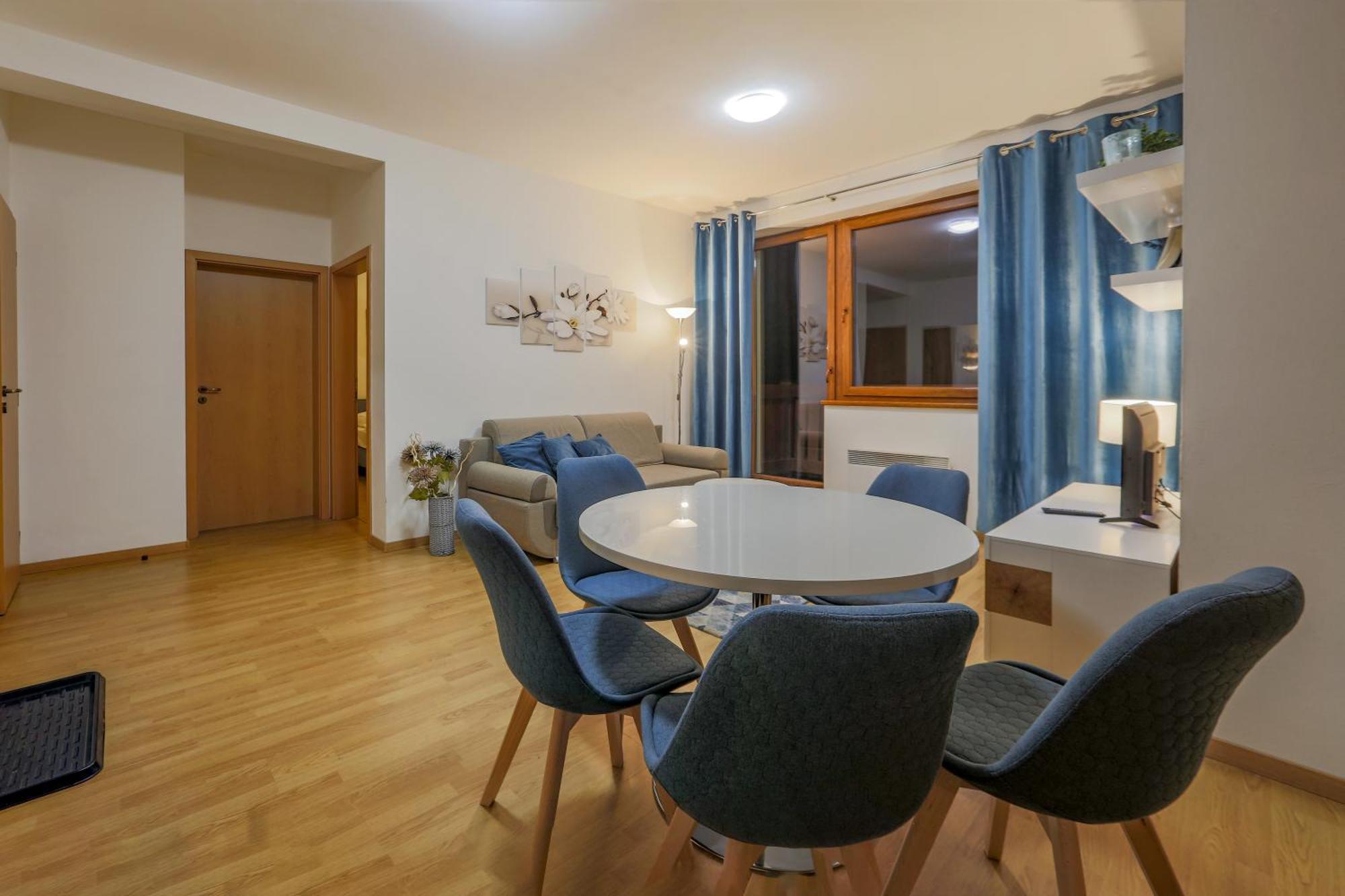 Apartmanovy Dom Fatrapark 1 S Wellness - Hlavna Recepcia Ruzomberok Εξωτερικό φωτογραφία